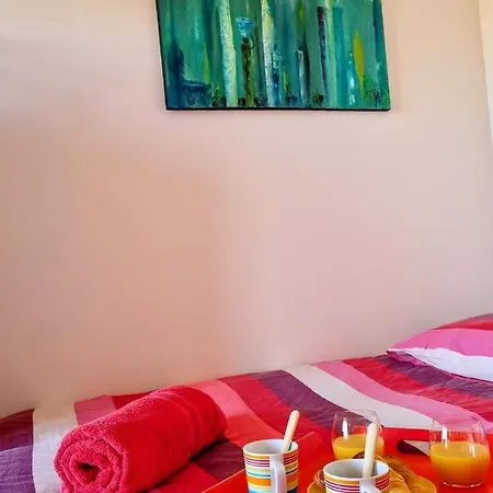 -piscine - 2 Terrasses Apartment *